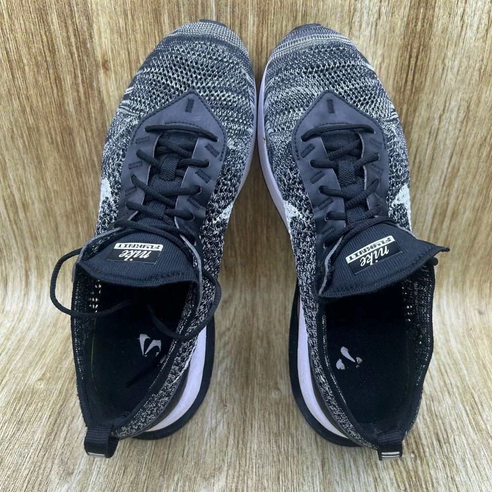 Nike Air Max Flyknit Racer Women's Size 9 Black White Oreo Sneakers DM9073-001